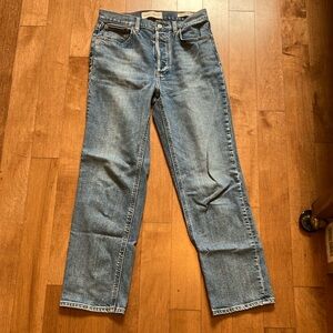 Denim Forum Arlo High Rise Straight Cut Jeans 28L - Size 27